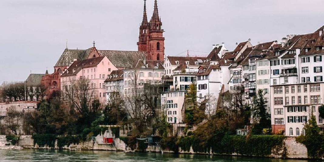 3 ülkenin kesişiminde konumlanıyor: Sanat ve tarihi birleştiren şehir 1